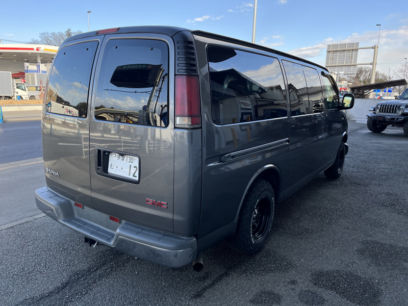 GMC サバナ カーゴフェイス仕様