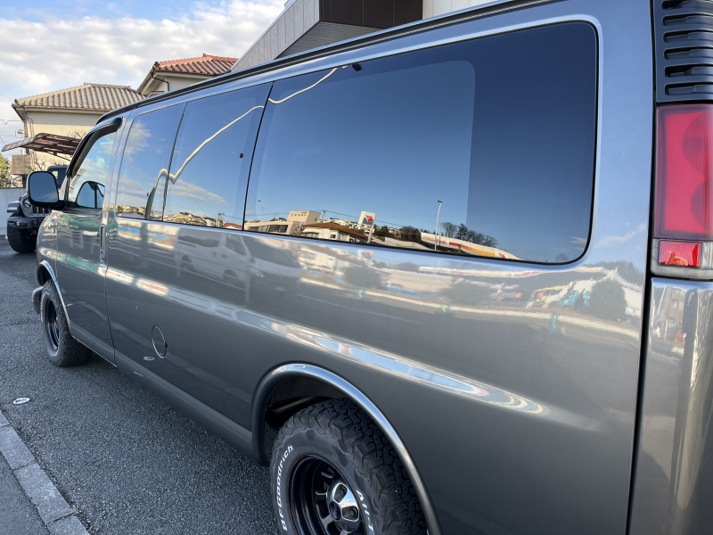 GMC サバナ カーゴフェイス仕様