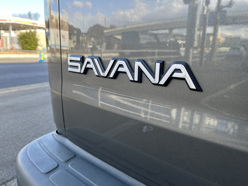 GMC サバナ カーゴフェイス仕様