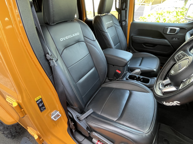 ジープ ラングラー アンリミテッド　オーバランド　ナチョ特別仕様